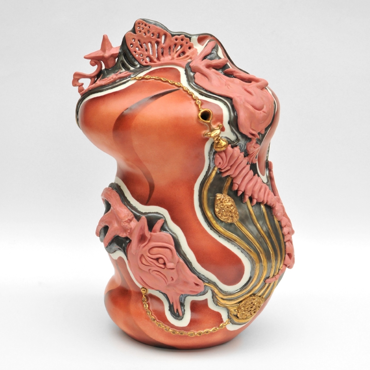 Isys Hennigar ceramics